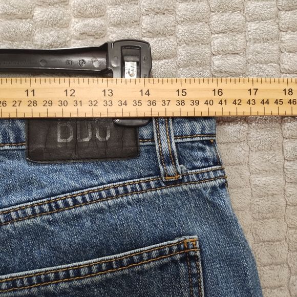 BDG-Urban Outfiitters-High Rise Baggy Jean-Unique Wash-31 - Picture 13 of 15
